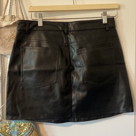 Zara Faux Leather Mini Skirt - Picture 2 of 2